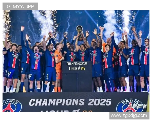 欧冠赛场豪强争锋 新赛季争夺战全面开启 期待顶级对决与精彩瞬间 欧冠赛场豪强争锋 新赛季争夺战全面开启 期待顶级对决与精彩瞬间