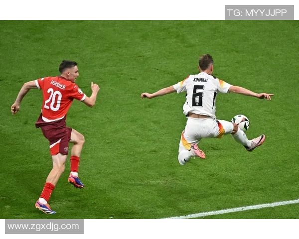 欧洲杯精彩回顾：足球盛宴中的经典瞬间与历史传奇